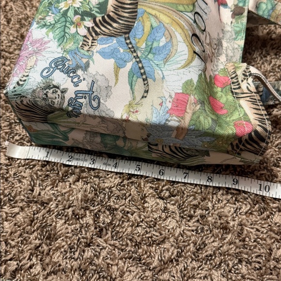 Gucci Beauty Print Tote - Multicolor - New w/ Original Box - Picture 9 of 12